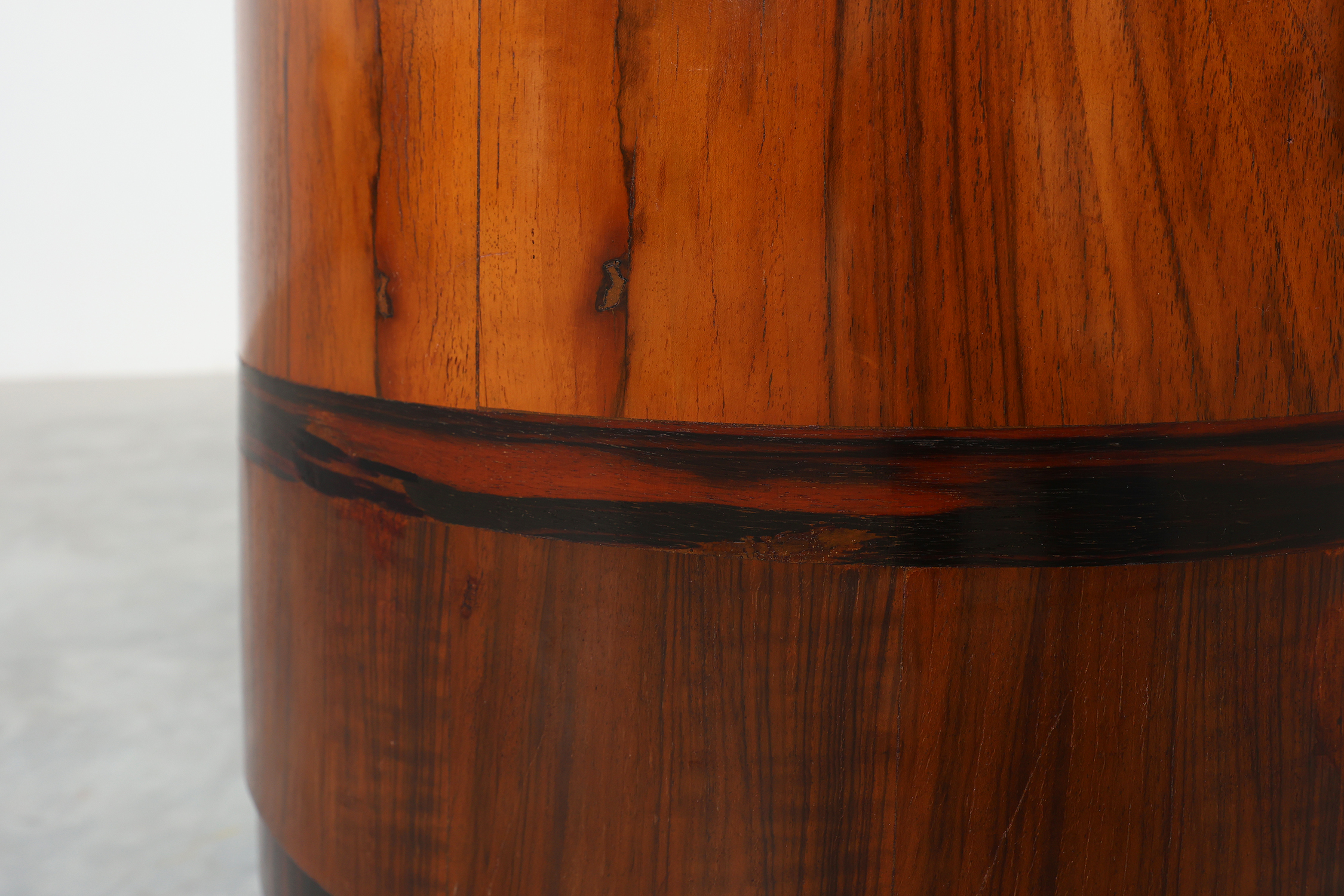 Pair walnut and marble Art Deco Nightstands, Italy 1920sthumbnail